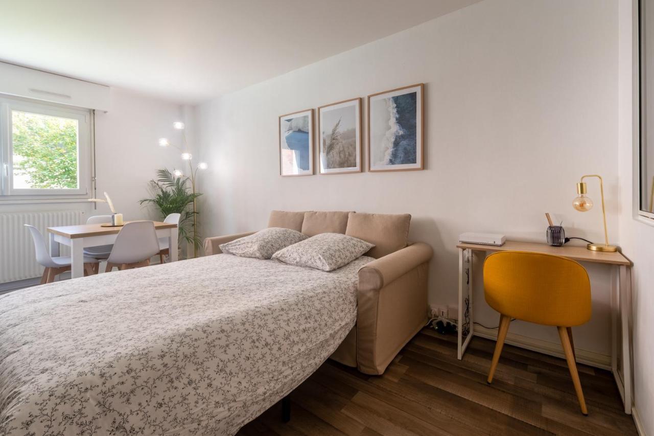 Ferienwohnung Hygge - Superbe Apt Renove Rouen Gare Avec Parking Privatif Exterior foto